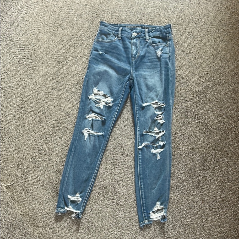 Distressed Curvy High-Rise AE Jeggings